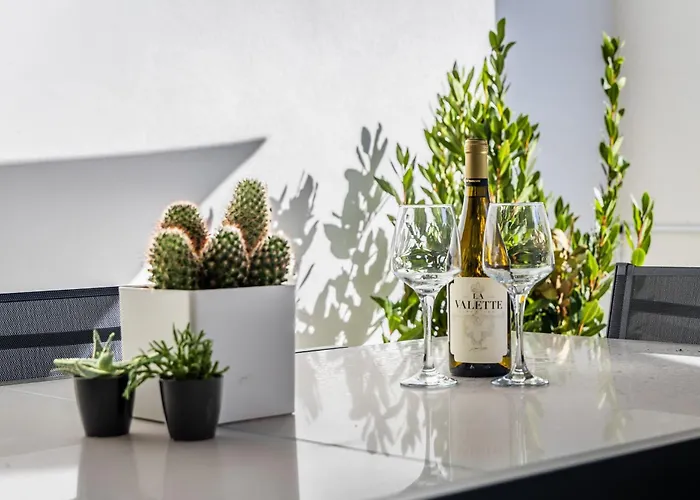 Urban Downtown Den In St Julians Apartamento *