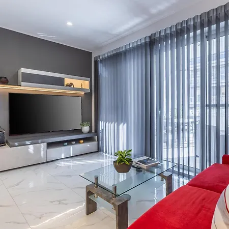 Urban Downtown Den In St Julians Apartment