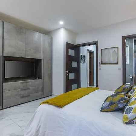 Apartament Urban Downtown Den In St Julians